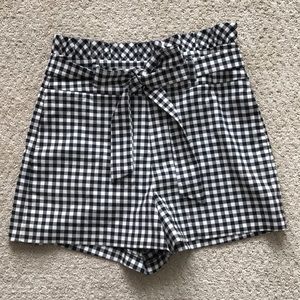 High Wasted Gingham Shorts- Black and White